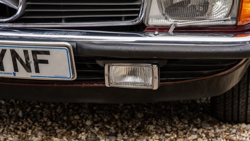 1985 Mercedes-Benz 500SL (R107) In vendita (immagine 81 di 205)