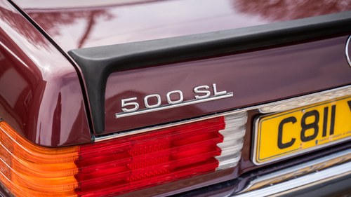 1985 Mercedes-Benz 500SL (R107) In vendita (immagine 113 di 205)