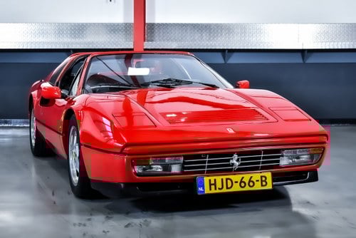 1988 Ferrari 328 GTS "Quattrovalvole" Targa 3,2L V8 In vendita (immagine 7 di 164)