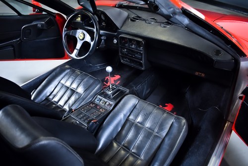 1988 Ferrari 328 GTS "Quattrovalvole" Targa 3,2L V8 In vendita (immagine 53 di 164)