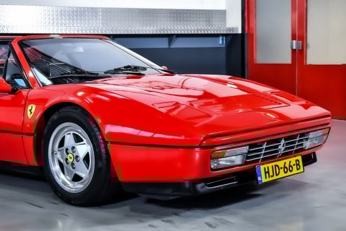 1988 Ferrari 328 GTS "Quattrovalvole" Targa 3,2L V8 In vendita (immagine 70 di 164)