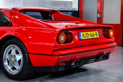 1988 Ferrari 328 GTS "Quattrovalvole" Targa 3,2L V8 In vendita (immagine 99 di 164)