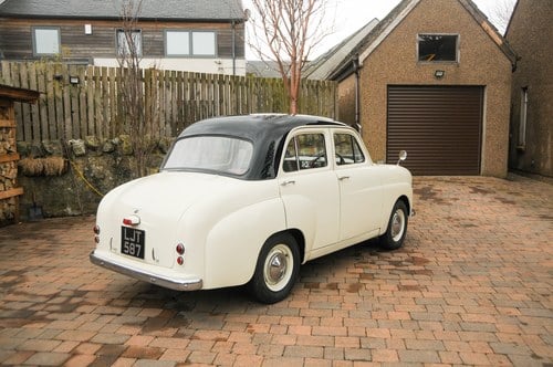 1958 Standard 10 Te koop (foto 6 van 174)