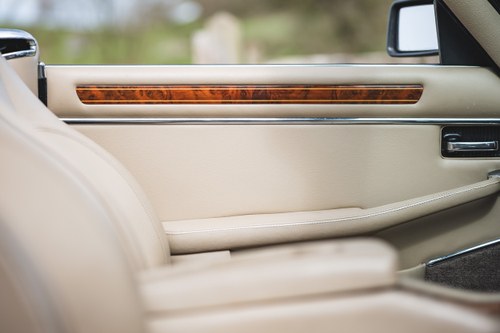 1988 Jaguar XJ-S V12 HE Convertible Te koop (foto 34 van 141)