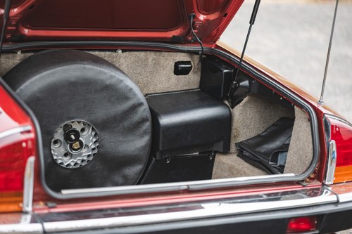 1988 Jaguar XJ-S V12 HE Convertible Te koop (foto 72 van 141)