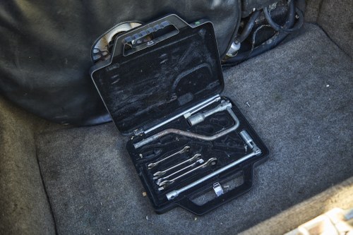 1985 Jaguar XJ-SC V12 HE Cabriolet In vendita (immagine 101 di 210)