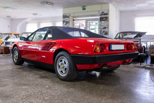 1985 Ferrari Mondial Cabrio Quattrovalvole For Sale (picture 18 of 207)