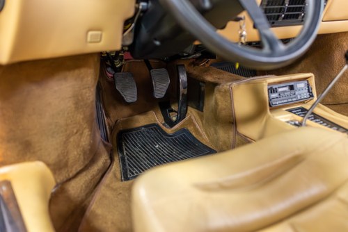 1985 Ferrari Mondial Cabrio Quattrovalvole For Sale (picture 40 of 207)