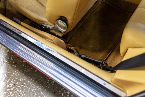 1985 Ferrari Mondial Cabrio Quattrovalvole For Sale (picture 53 of 207)