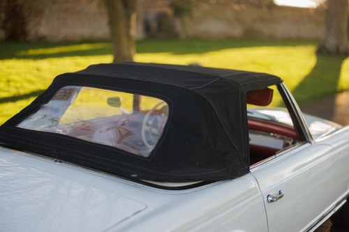 1965 Mercedes-Benz 230SL (W113) En venta (imagen 96 de 240)