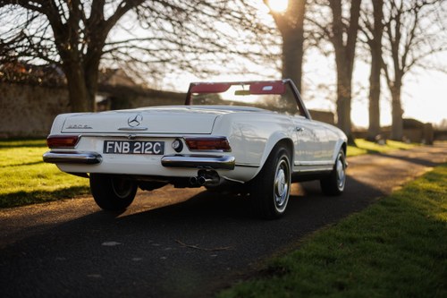 1965 Mercedes-Benz 230SL (W113) En venta (imagen 8 de 240)