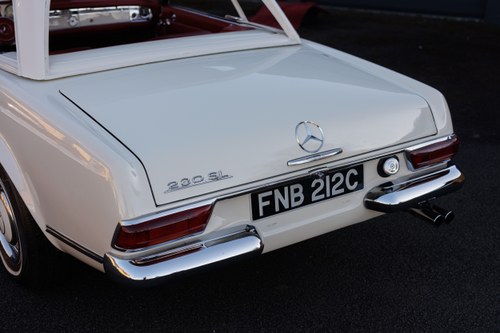 1965 Mercedes-Benz 230SL (W113) En venta (imagen 102 de 240)