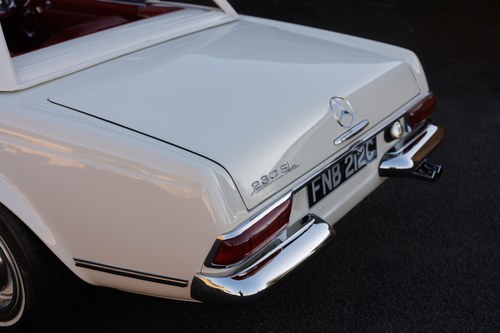 1965 Mercedes-Benz 230SL (W113) En venta (imagen 104 de 240)