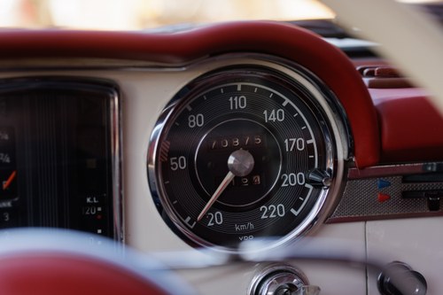 1965 Mercedes-Benz 230SL (W113) En venta (imagen 52 de 240)