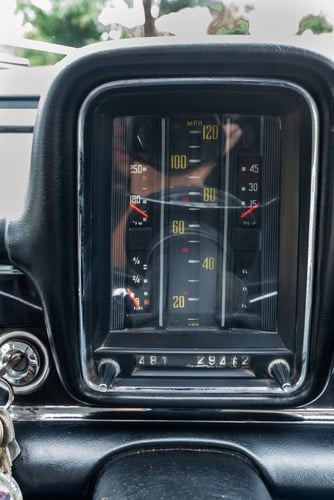 1967 Mercedes-Benz W110 Series 2 200 ‘Fintail’ till salu (bild 53 av 138)