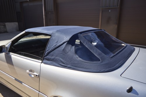 2001 Mercedes-Benz R129 SL500 Silver Arrows 1 of 100 For Sale (picture 110 of 256)