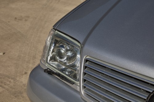 2001 Mercedes-Benz R129 SL500 Silver Arrows 1 of 100 For Sale (picture 113 of 256)