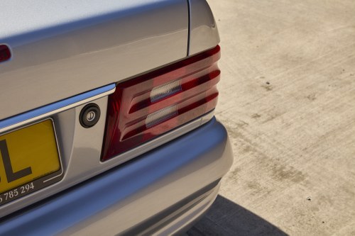 2001 Mercedes-Benz R129 SL500 Silver Arrows 1 of 100 For Sale (picture 132 of 256)