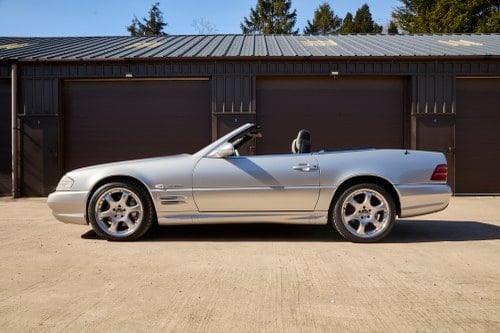 2001 Mercedes-Benz R129 SL500 Silver Arrows 1 of 100 For Sale (picture 9 of 256)