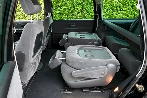 2001 Ford Galaxy Ghia 2.8 VR6 24V Auto MPV In vendita (immagine 24 di 100)