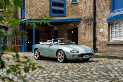 2002 Jaguar XKR Convertible (X100) In vendita (immagine 5 di 213)