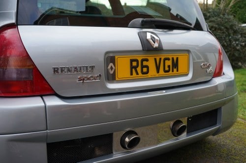 2002 Renault Clio Sport V6 Phase 1 For Sale (picture 21 of 22)