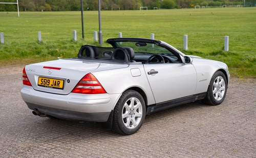 1998 Mercedes-Benz SLK 230 Kompressor Auto In vendita (immagine 9 di 180)