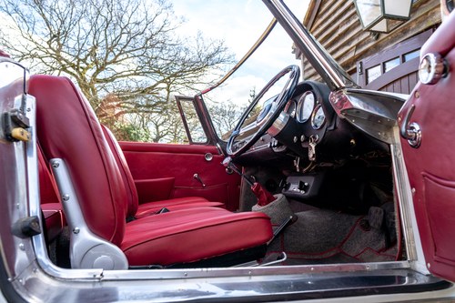 1963 Alfa Romeo 2600 Spider zum Verkauf (Bild 45 von 117)