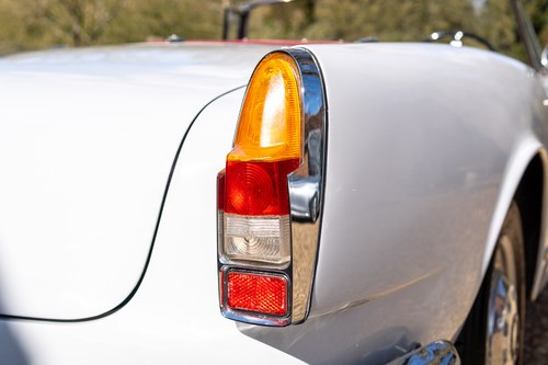 1963 Alfa Romeo 2600 Spider zum Verkauf (Bild 93 von 117)