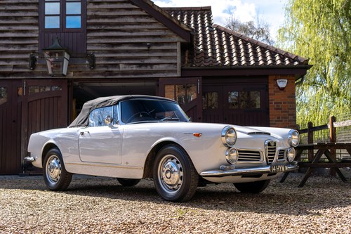 1963 Alfa Romeo 2600 Spider zum Verkauf (Bild 13 von 117)