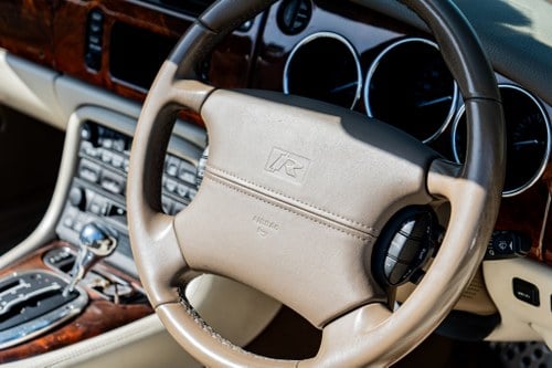 2004 Jaguar X100 4.2 XKR Convertible For Sale (picture 22 of 102)