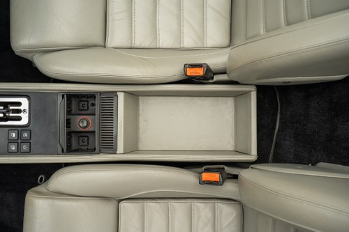 1993 Ferrari 348TS zum Verkauf (Bild 38 von 176)