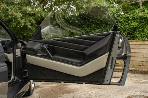 1993 Ferrari 348TS zum Verkauf (Bild 58 von 176)