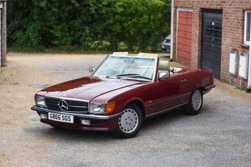 1989 Mercedes-Benz 300 SL R107 For Sale (picture 8 of 209)