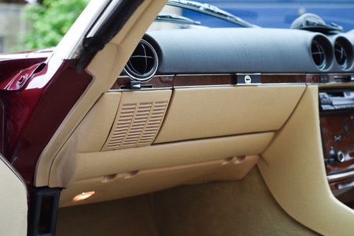 1989 Mercedes-Benz 300 SL R107 For Sale (picture 53 of 209)