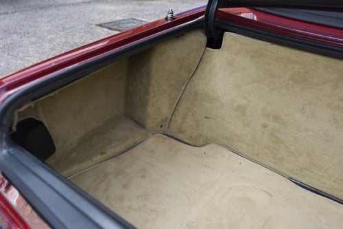 1989 Mercedes-Benz 300 SL R107 For Sale (picture 94 of 209)