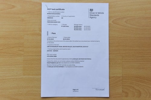 1989 Mercedes-Benz 300 SL R107 For Sale (picture 199 of 209)