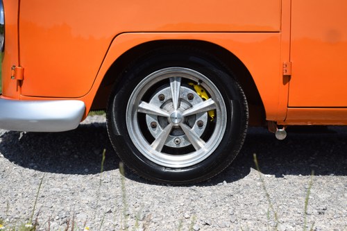 1964 Volkswagen Type 2 Splitscreen Campervan In vendita (immagine 23 di 198)