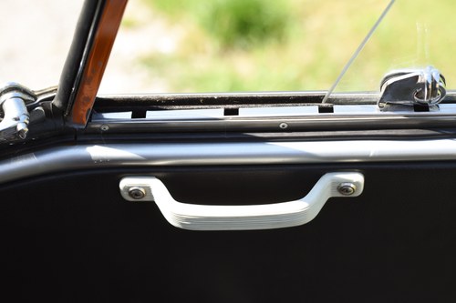 1964 Volkswagen Type 2 Splitscreen Campervan In vendita (immagine 26 di 198)