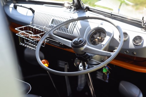 1964 Volkswagen Type 2 Splitscreen Campervan In vendita (immagine 38 di 198)