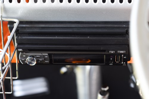 1964 Volkswagen Type 2 Splitscreen Campervan In vendita (immagine 59 di 198)