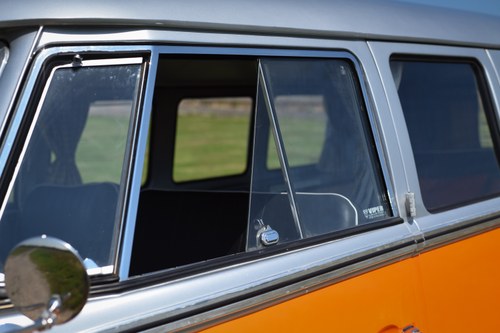 1964 Volkswagen Type 2 Splitscreen Campervan In vendita (immagine 129 di 198)