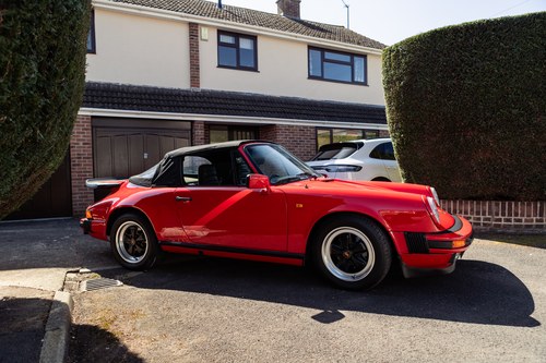 1983 Porsche 911 Carrera 3.2 Cabriolet zum Verkauf (Bild 12 von 215)