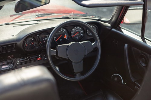 1983 Porsche 911 Carrera 3.2 Cabriolet zum Verkauf (Bild 37 von 215)
