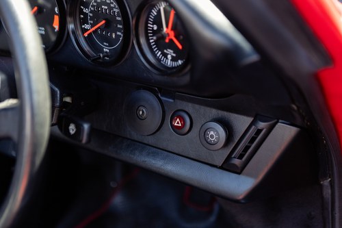 1983 Porsche 911 Carrera 3.2 Cabriolet zum Verkauf (Bild 58 von 215)