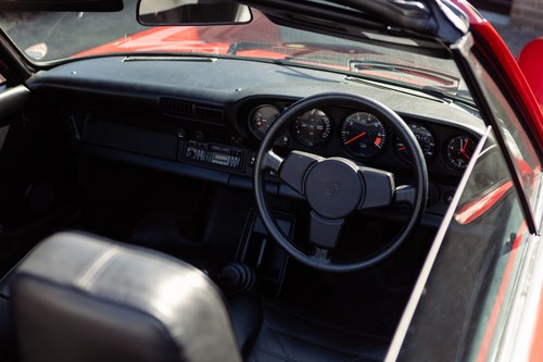 1983 Porsche 911 Carrera 3.2 Cabriolet zum Verkauf (Bild 59 von 215)