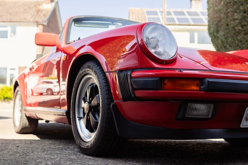 1983 Porsche 911 Carrera 3.2 Cabriolet zum Verkauf (Bild 90 von 215)
