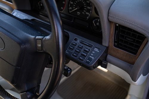 1993 Jaguar XJ40 XJ6 4L Sovereign ‘Insignia’ For Sale (picture 14 of 150)