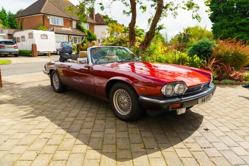 1990 Jaguar XJ-S Convertible V12 For Sale (picture 1 of 296)