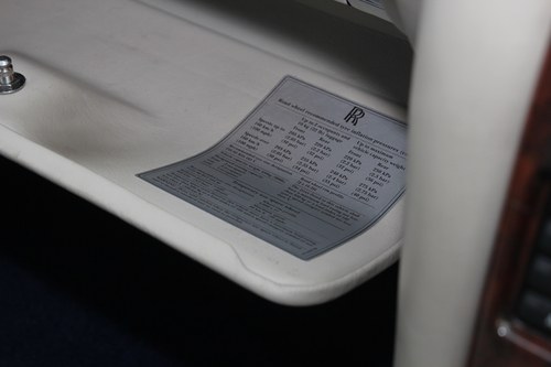 1998 Rolls-Royce Silver Seraph V12 ex Alan Sugar In vendita (immagine 67 di 125)